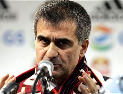 SEUL - Şenol Güneş Hakemlere Sahip Çıktı