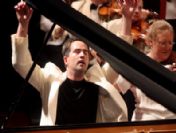 İsveç'in harika çocuğu piyanist Jablonski İstanbul'u besteleyecek