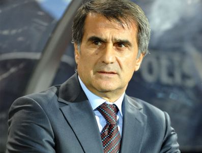 PIOTR BROZEK - Şenol Güneş'ten futbolculara sert uyarı