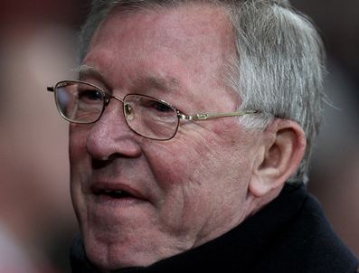 ROONEY - Sir Alex Ferguson yenilginin faturasını hakeme kesti