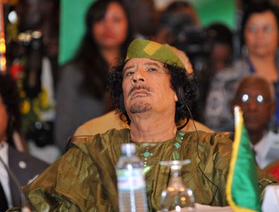 İngiltere ve Fransa Kaddafi'yi bitirdi