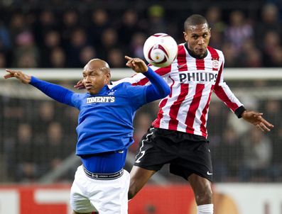 PSV: 0 - G.Rangers: 0