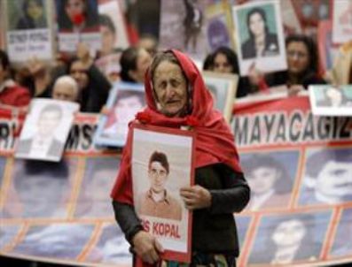 Gazi Mahallesi'nde binlerce kişi yürüdü