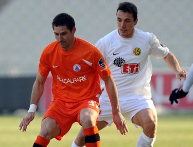 İstanbul B.B: 0 - Eskişehirspor: 2