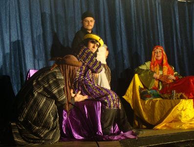 FıRAT KÜLTÜR MERKEZI - ‘Onu Beklerken‘ Of’Ta Sahnelendi