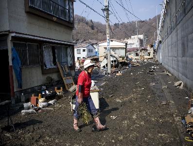 Japonya‘Da Deprem Ve Tsunami
