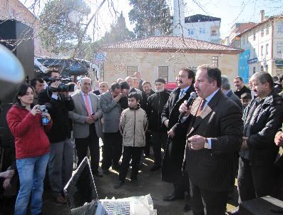 AHMET ARPACıOĞLU - Ünye‘Den Umreye 307 Kişi Uğurlandı