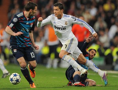 Real Madrid: 3 - Lyon: 0