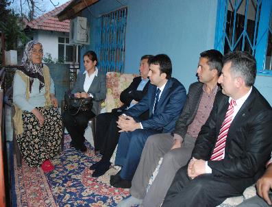 NEZIHE YOLDAN - Ak Parti Antalya İl Başkanı Köse: Vatan Sevgisi En Büyük Zenginliğimiz