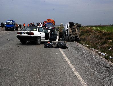 Taziye Ziyaretinden Dönen Aile Kaza Yaptı: 2 Ölü 5 Yaralı
