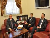 Vali Oğuz, Isparta‘Da Üretilen Erzurum‘Un Kadayıf Dolmasını Beğendi