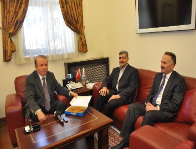 KADAYıF - Vali Oğuz, Isparta‘Da Üretilen Erzurum‘Un Kadayıf Dolmasını Beğendi