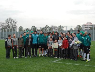 VEDERSON - Lokomotif Moskova’Ya Transferi Konuşulan Sercan Antrenmana Çıktı