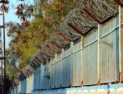 Kozmik oda gibi korunan okul