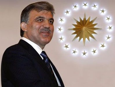 Sözleşmeli Er yasasına Gül'den onay