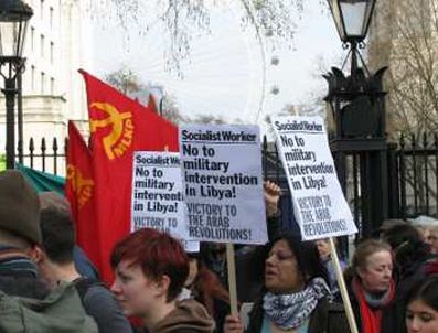 TONY BLAİR - Londra'da Libya'ya saldırı protesto edildi