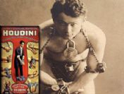 Google doodle'u Harry Houdini için (Harry Houdini kimdir?)