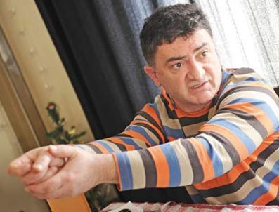 ÖMER LÜTFI TOPAL - Ayhan Çarkın gözaltına alındı