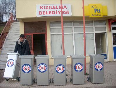 İSA DEMIRCI - Kızılelma Belediyesi On Adet Çöp Konteynırı Aldı