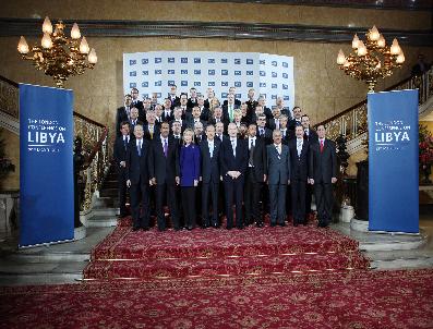 İSLAM KONFERANSı TEŞKILATı - Libya Zirvesinde Liderler Fotoğraf Çektirdi