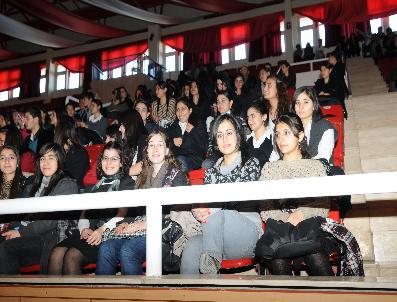 Liseli Öğrenciler Dicle Üniversite’Sini Ziyaret Etti