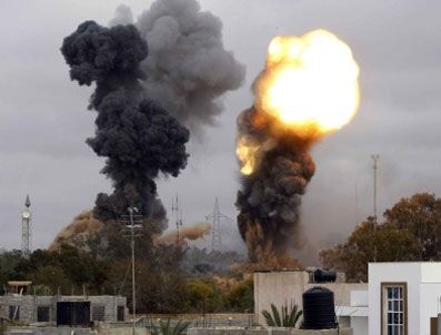 NAOTO KAN - Japonya 4 reaktörü kapatıyor