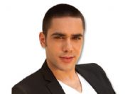 Kadir Doğulu, yol ortasında sevgilisinin boğazını sıktı!