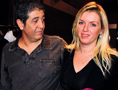 MURAT GÖĞEBAKAN - Murat Göğebakan: 21'lik soytarı hayatımı kararttı