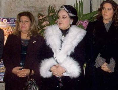 Sanatci Umran Baradan Topraga Verildi Izmir Iline Bagli Urla Ilcesi