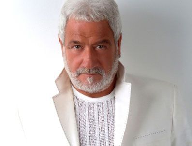 FEDON - Ünlü şarkıcı Fedon yoğun bakımda