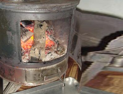 UZUNTARLA - Yeni evli çift soba kurbanı oldu