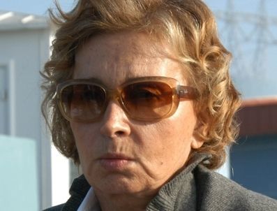 SABAH GAZETESI - Ilıcak, Soner Yalçın'dan şikayetçi olacak