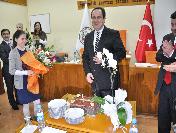 Giresun Belediye Başkanı Aksu‘Ya, Meclis Toplantısında Doğum Günü Sürprizi