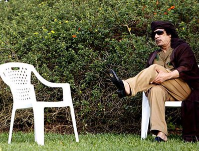 GIRIT - Kaddafi hakkında bomba iddia