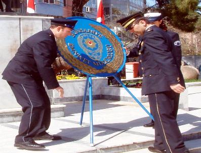 FIKRET AKOVA - Burhaniye’De Polis Haftası’Na Coşkulu Kutlama