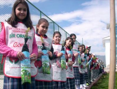 ÇEVRE VE ORMAN BAKANLıĞı - Özel Reyhan Koleji Öğrencilerini, 'Gonca Ormanı' Heyecanı Sardı