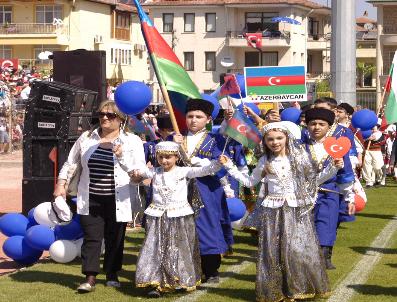 38 Ülkeden Yüzlerce Çocuk 23 Nisan İçin Türkiye‘de Buluşacak