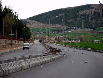 TÜRKIYE PETROLLERI ANONIM ORTAKLıĞı - Aşırı Fırtına Direkleri Devirdi