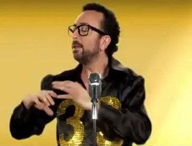 KÜÇÜK İSKENDER - 'Elime verseler sabaha kadar döverim'