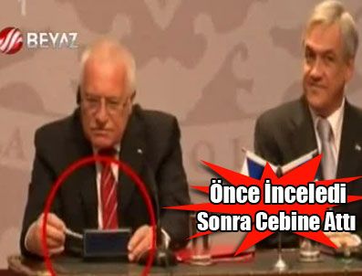 SEBASTIAN PINERA - Cumhurbaşkanı kleptoman mı?