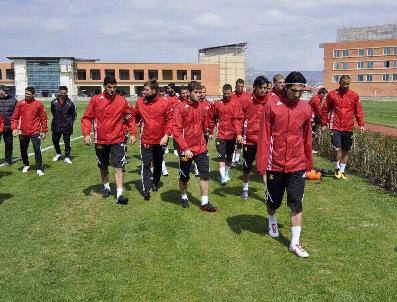 Kayserispor Şansızlığını Kırmak İstiyor