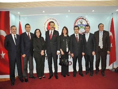 OLTAN - Ordu’Da Vergi Ve İhracat Şampiyonları Plaketle Ödüllendirildi