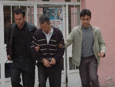 Sahte Ehliyetle 6 Yıl Kamyon Kullandı, Tutuklandı