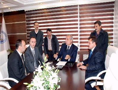 NIHAT ŞIMŞEK - Suşehri Belediyesi Toplu İş Sözleşmesi İmzaladı