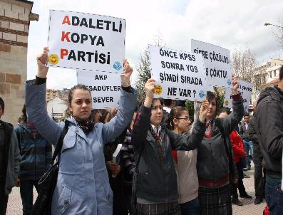 KAMU EMEKÇILERI SENDIKASı - Kastamonu‘da Eğitim Sen‘den ‘Şifre‘ Eylemi