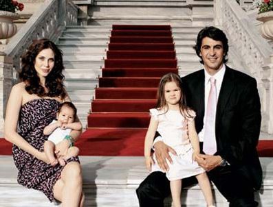 İBRAHİM KUTLUAY - Kutluay çifti ailece kamera karşısında