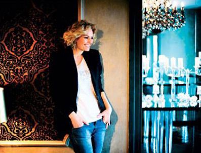 CEM UZAN - Alara Koçibey ayrılığı parti ile kutluyor!