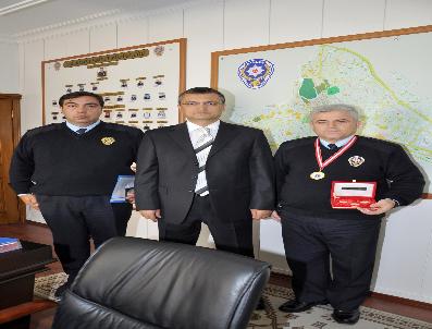 OSMAN GÜNEŞ - Balıkesir Emniyeti Atış Şampiyonasında Türkiye Birincisi Oldu