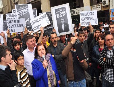 NIMET ÇUBUKÇU - Ygs Protestosunda 3 Gözaltı