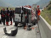 Otomobil Tır‘a Arkadan Çarptı: 1 Ölü, 3 Yaralı